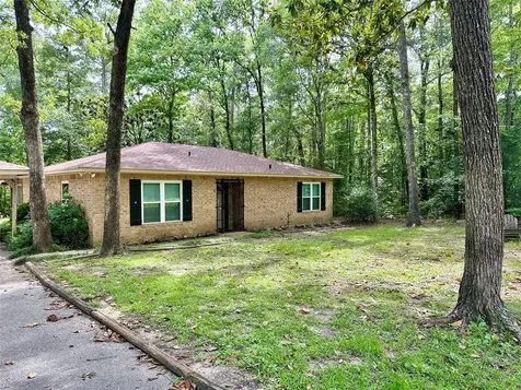 202 Spring Creek Loop Livingston TX 77351