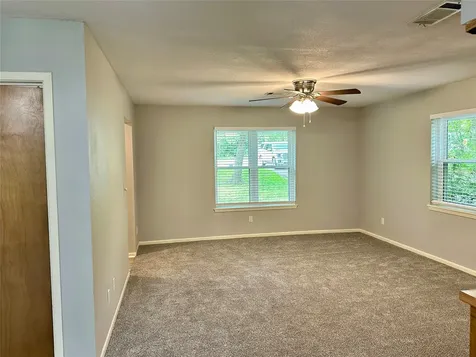 202 Spring Creek Loop Livingston TX 77351