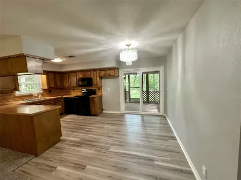202 Spring Creek Loop Livingston TX 77351
