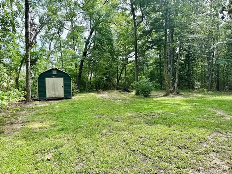 202 Spring Creek Loop Livingston TX 77351