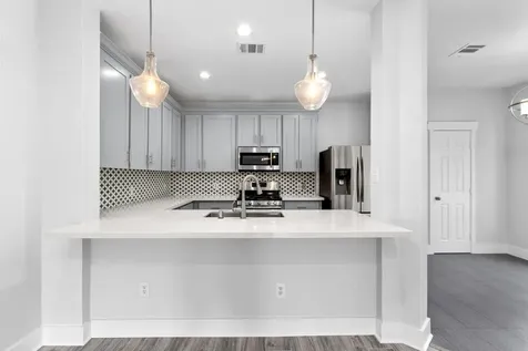 1213 Nagle Street Houston TX 77003