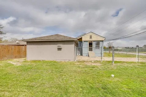 13034 Emporia Street Houston TX 77015