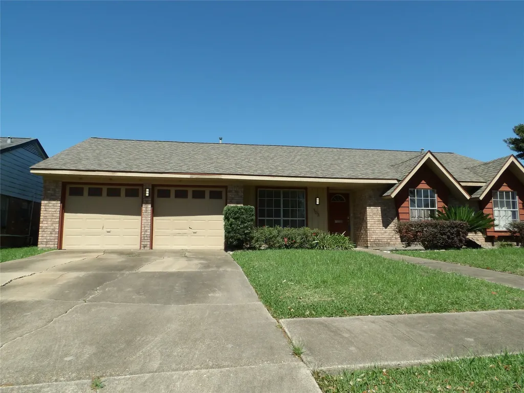 303 Coronation Drive Houston TX 77034
