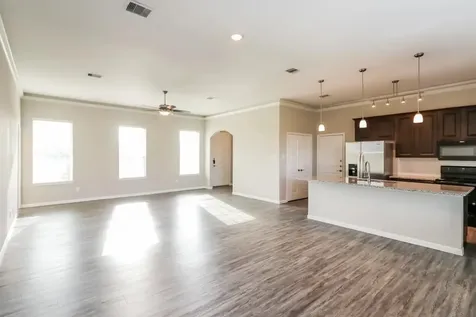 1538 Lakeland Circle Rosharon TX 77583