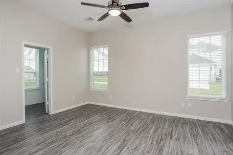 1538 Lakeland Circle Rosharon TX 77583