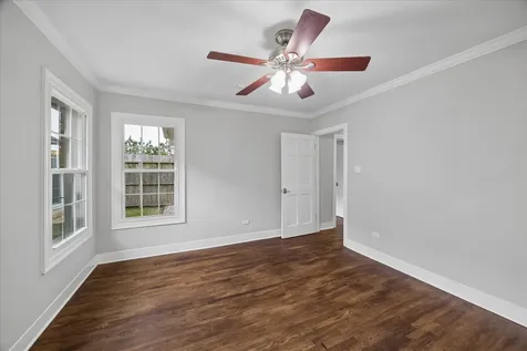 2108 White Oak Drive Houston TX 77009