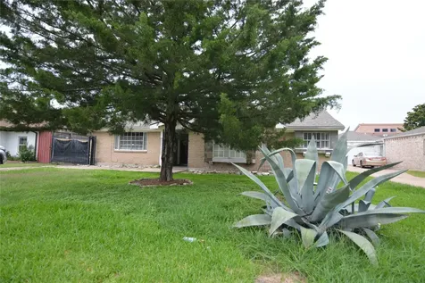 11522 High Star Drive Houston TX 77072