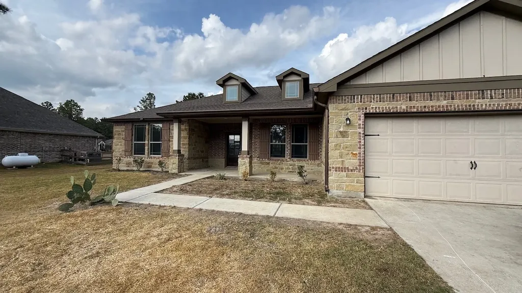 16505 Aransas Street Conroe TX 77303
