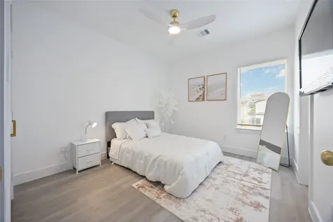 2332 Wavell Street Houston TX 77088