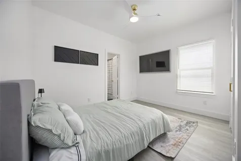 2332 Wavell Street Houston TX 77088