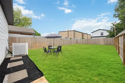 2332 Wavell Street Houston TX 77088