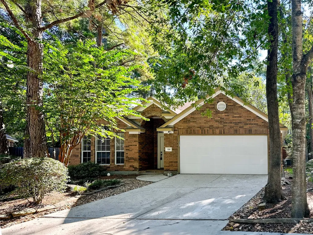 126 N Willow Point Circle The Woodlands TX 77382