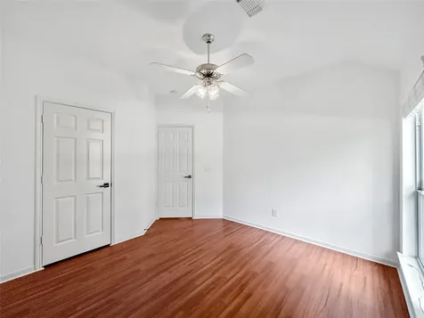 126 N Willow Point Circle The Woodlands TX 77382