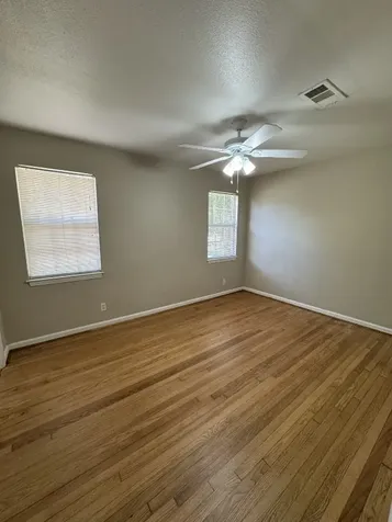 216 Gale Street Houston TX 77009