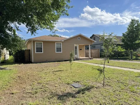 216 Gale Street Houston TX 77009