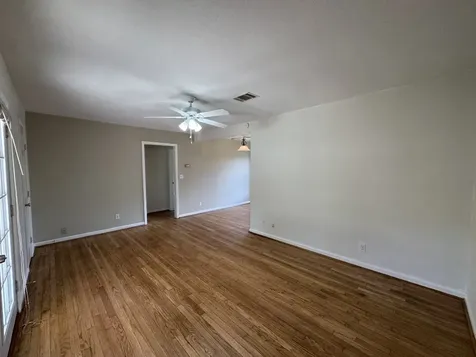 216 Gale Street Houston TX 77009