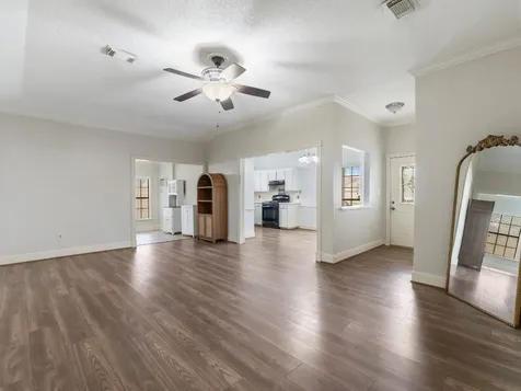 7 Columbella Street Bay City TX 77414