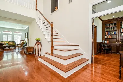410 Kingfisher Drive Sugar Land TX 77478