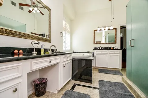 410 Kingfisher Drive Sugar Land TX 77478
