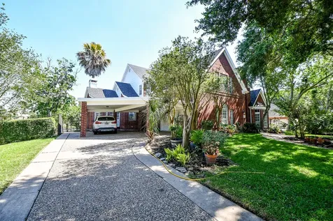 410 Kingfisher Drive Sugar Land TX 77478