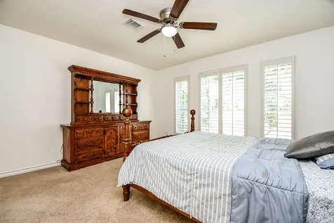 410 Kingfisher Drive Sugar Land TX 77478