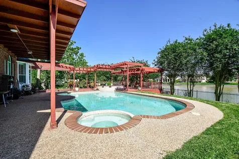 410 Kingfisher Drive Sugar Land TX 77478