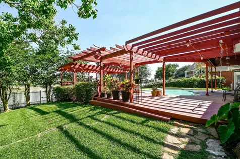 410 Kingfisher Drive Sugar Land TX 77478