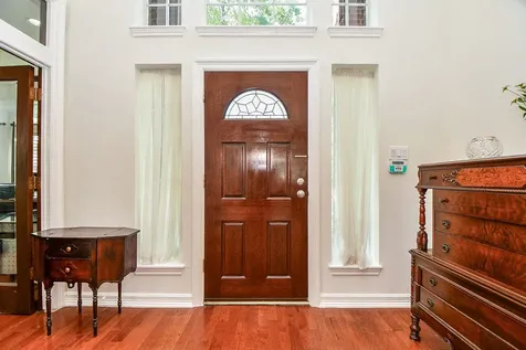 410 Kingfisher Drive Sugar Land TX 77478