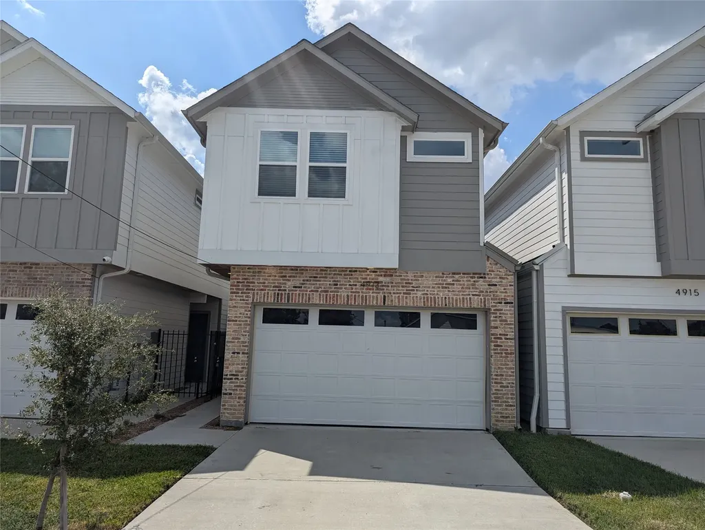 4913 Fisk Street Houston TX 77009