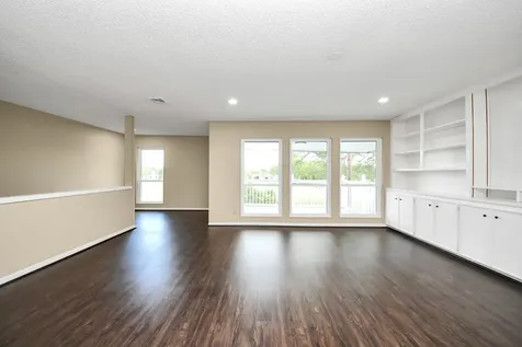 5 Tiffany Square Sugar Land TX 77478