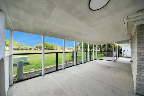 5 Tiffany Square Sugar Land TX 77478