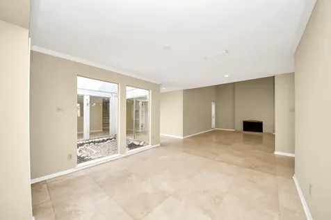 5 Tiffany Square Sugar Land TX 77478