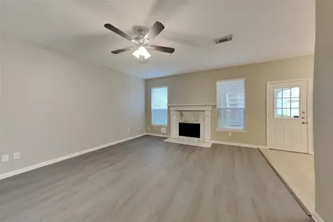 16411 Willingham Way Houston TX 77095