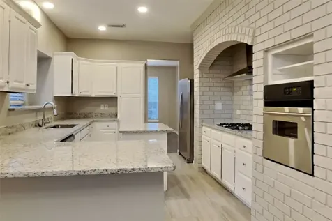 16411 Willingham Way Houston TX 77095