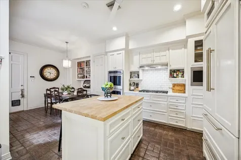 4832 Post Oak Timber Drive Houston TX 77056