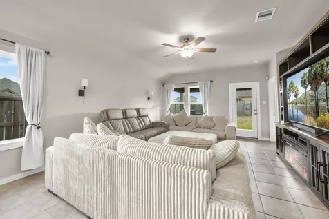 1326 Taft Point Lane Rosharon TX 77583