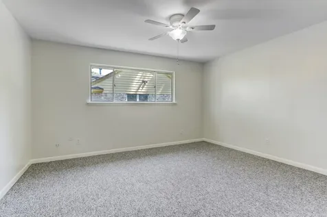 10226 Ivyridge Road Houston TX 77043