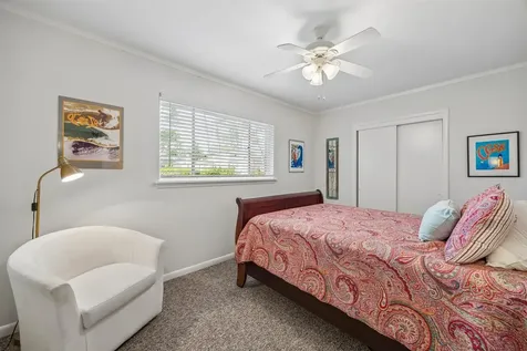 10226 Ivyridge Road Houston TX 77043