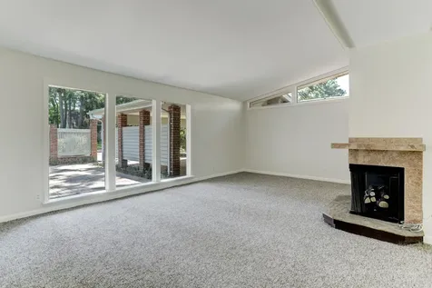 10226 Ivyridge Road Houston TX 77043