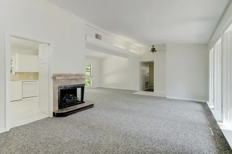 10226 Ivyridge Road Houston TX 77043