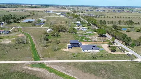 12212 Padon Road Needville TX 77461