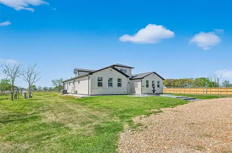 12212 Padon Road Needville TX 77461