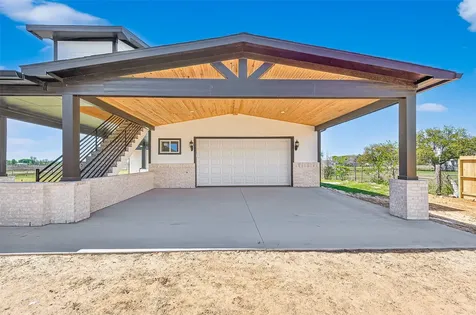 12212 Padon Road Needville TX 77461