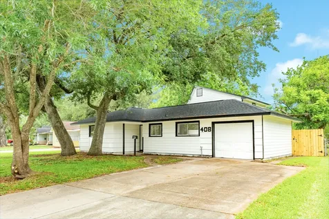 408 Gardenia Street Lake Jackson TX 77566