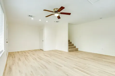 408 Gardenia Street Lake Jackson TX 77566