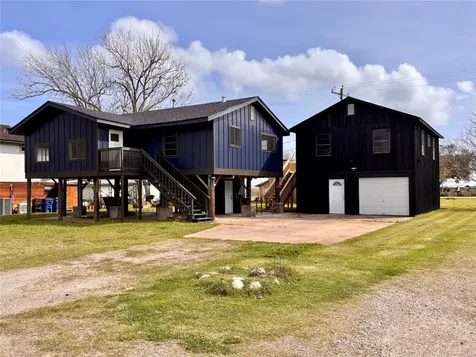 4522 County Road 459c Freeport TX 77541