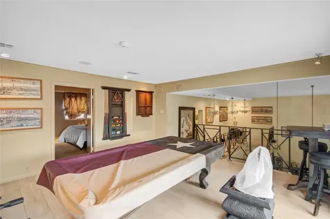 526 Bolton Place Houston TX 77024