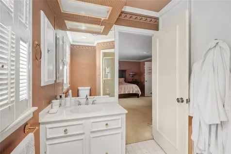 526 Bolton Place Houston TX 77024