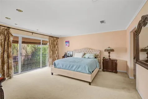 526 Bolton Place Houston TX 77024