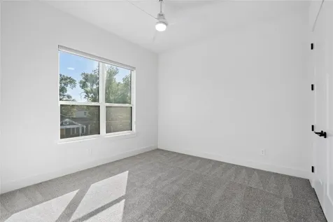 1423 E 36th Street Houston TX 77022